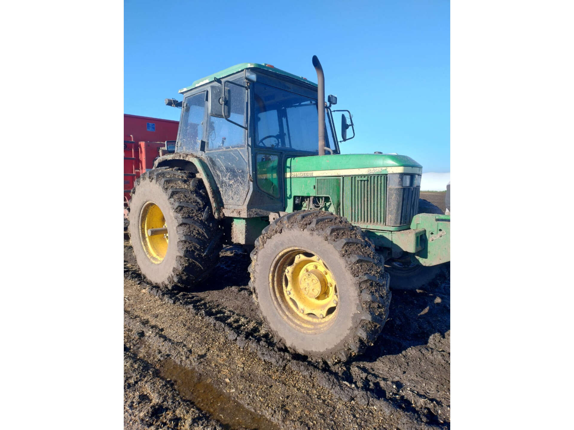 Tractor John Deere 6405, año 2007