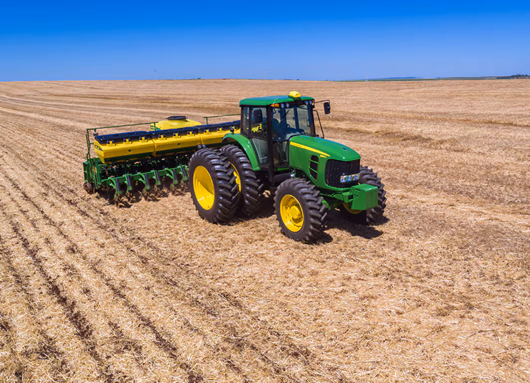 Tractor John Deere 6190J 38