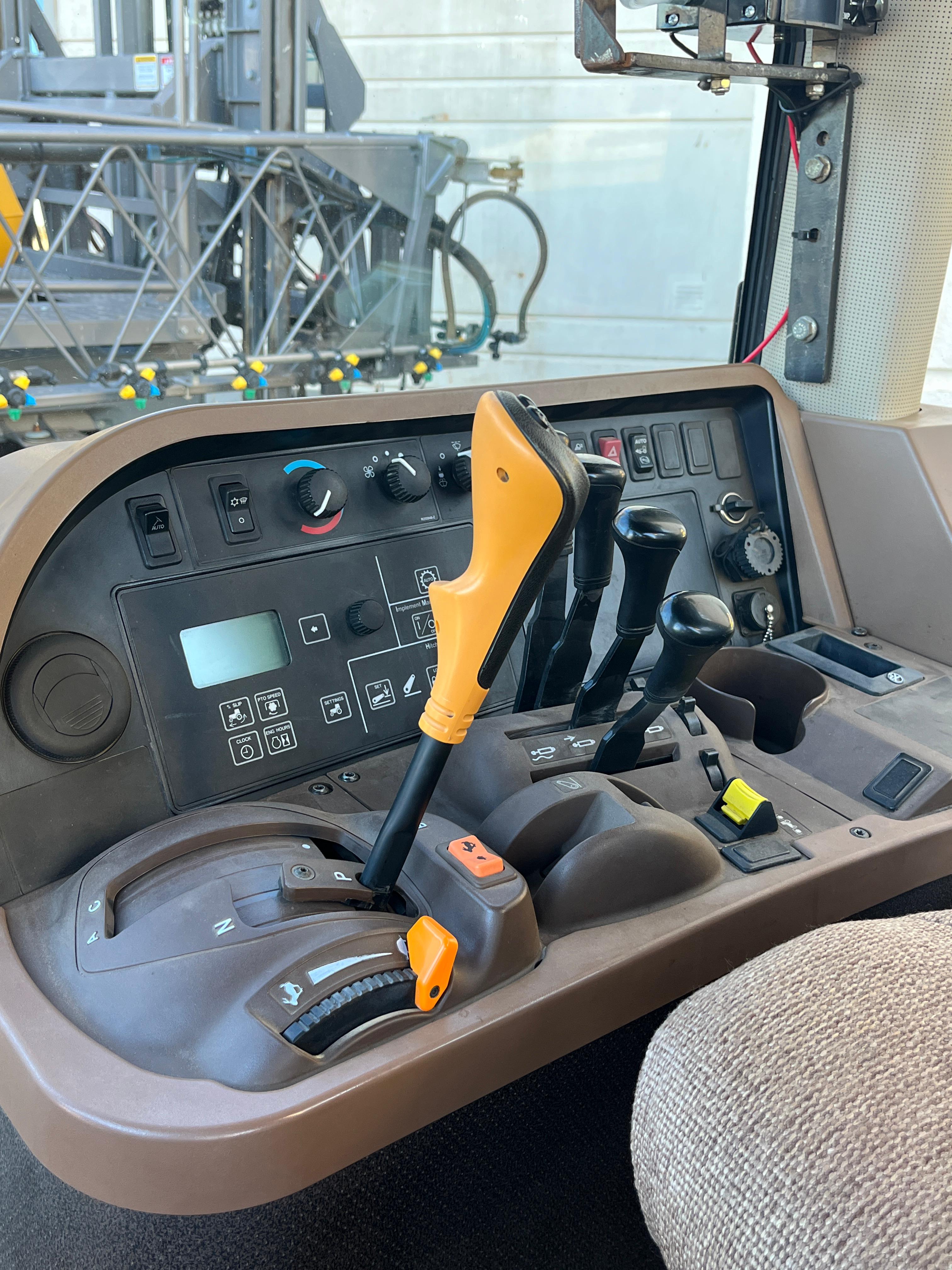 Tractor John Deere 7230J, año 2018