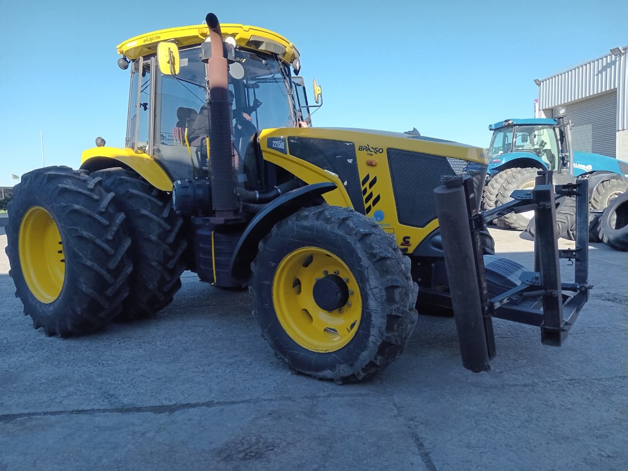 Tractor Pauny Brioso 2215, año 2023